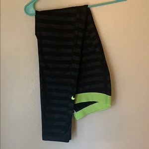 Nike Pro Leggings- XL- Neon yellow & Stripe